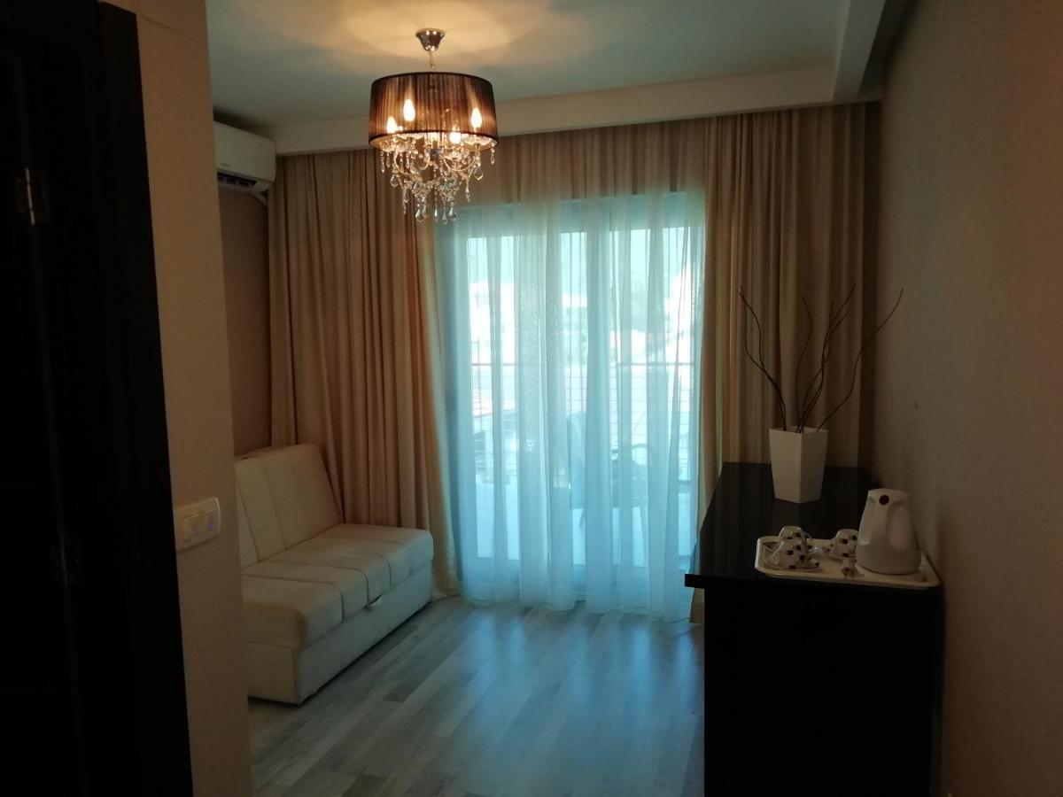 Apartments And Rooms Grand Palazzo Budva Exterior foto